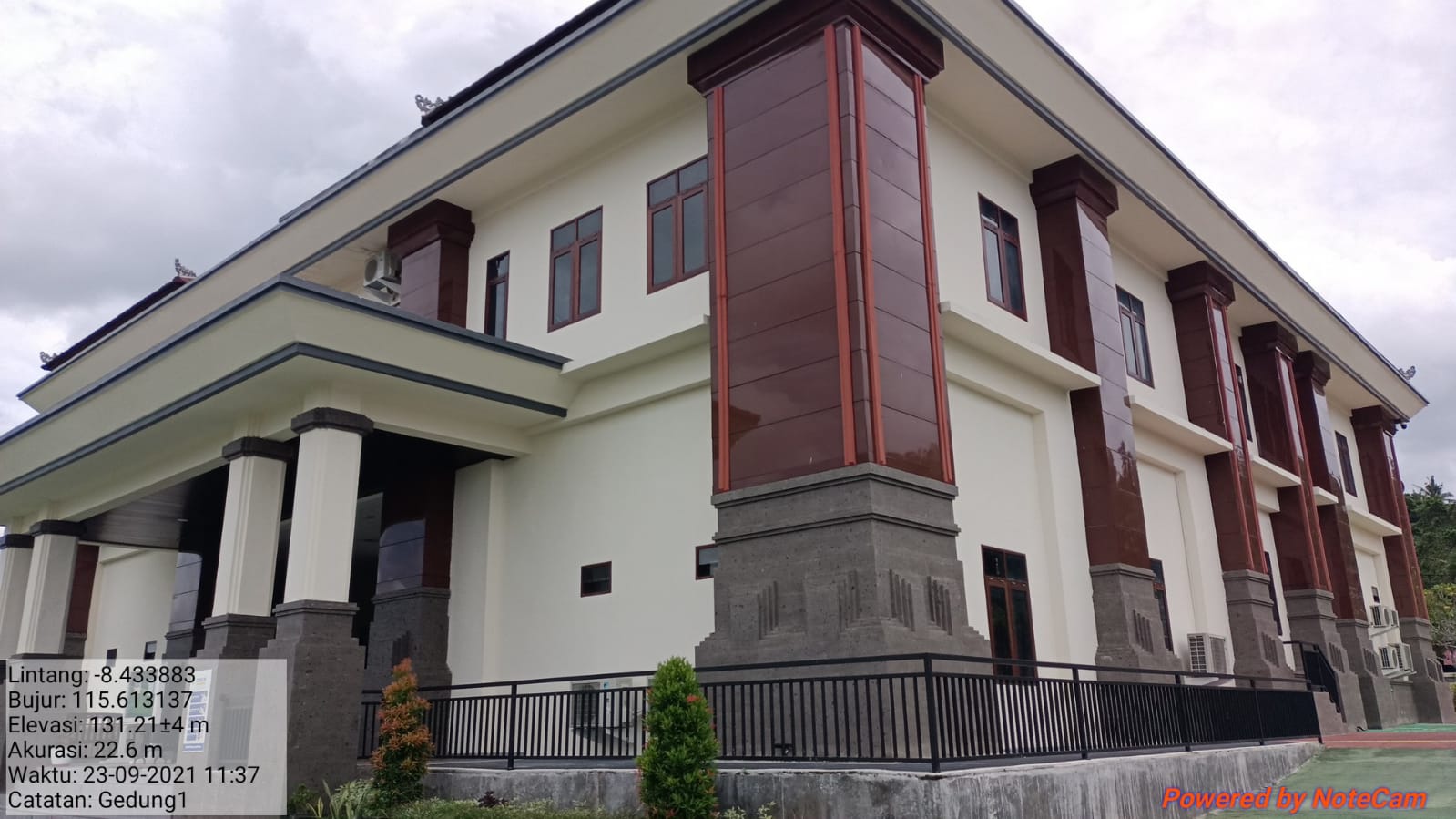 belakang kanan