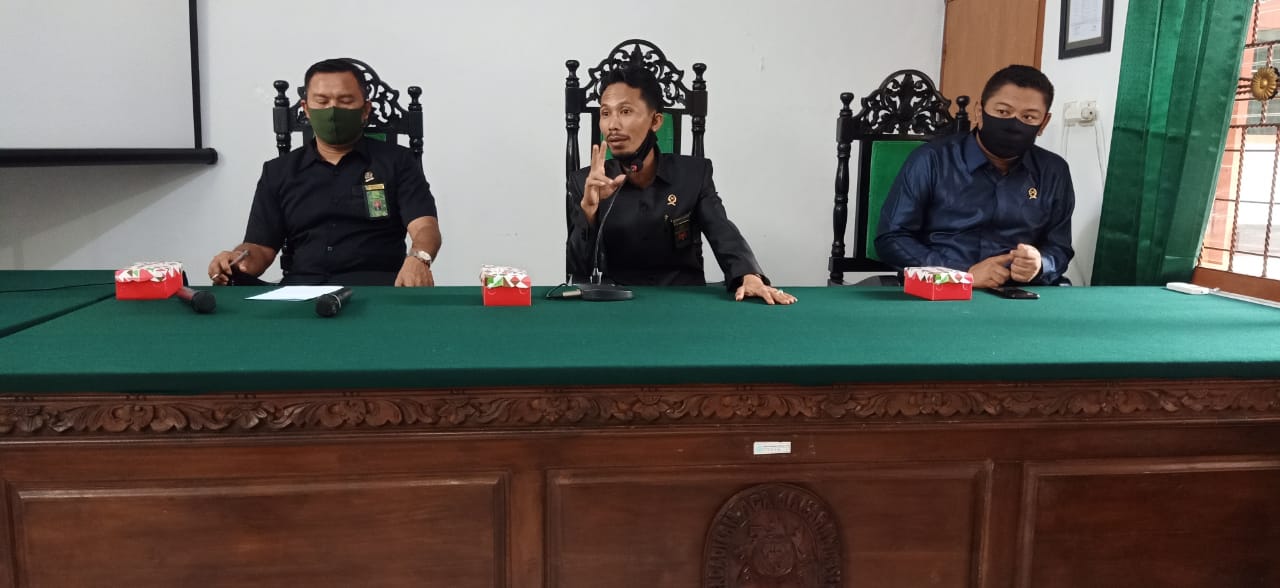 1.Rapat Perkenalan2020