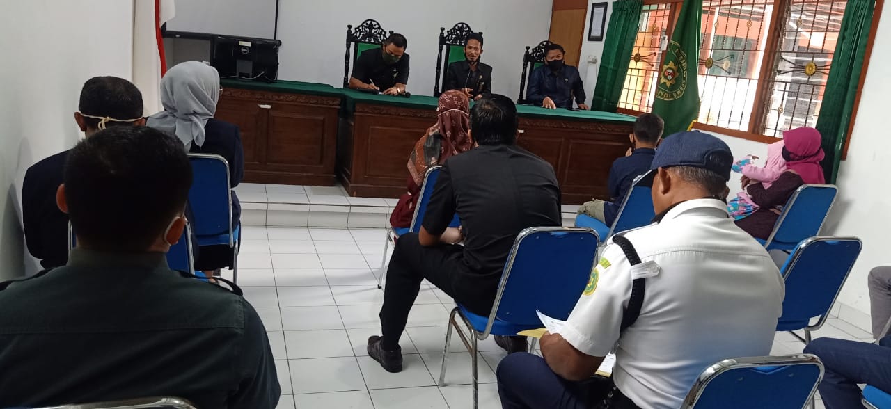 2.Rapat Perkenalan2020