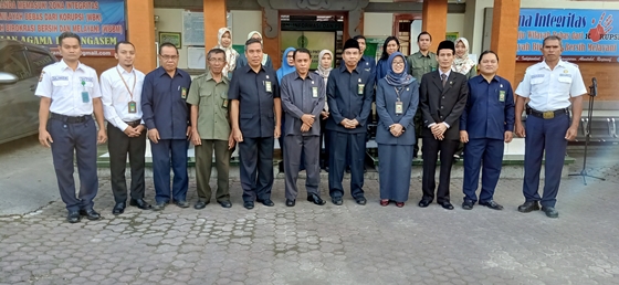 UPACARA2